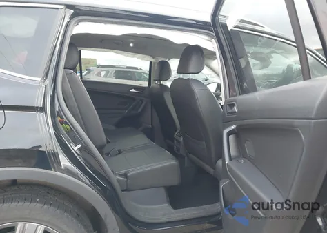 2020 Volkswagen Tiguan 2.0T Se/2.0T Se R-Line Black/2.0T Sel z USA, uszkodzony, nr VIN 3VV2B7AX5LM175922